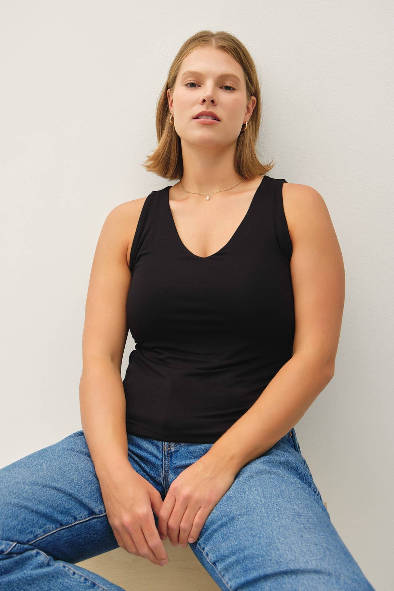 +V-Neck Tank Top- Black