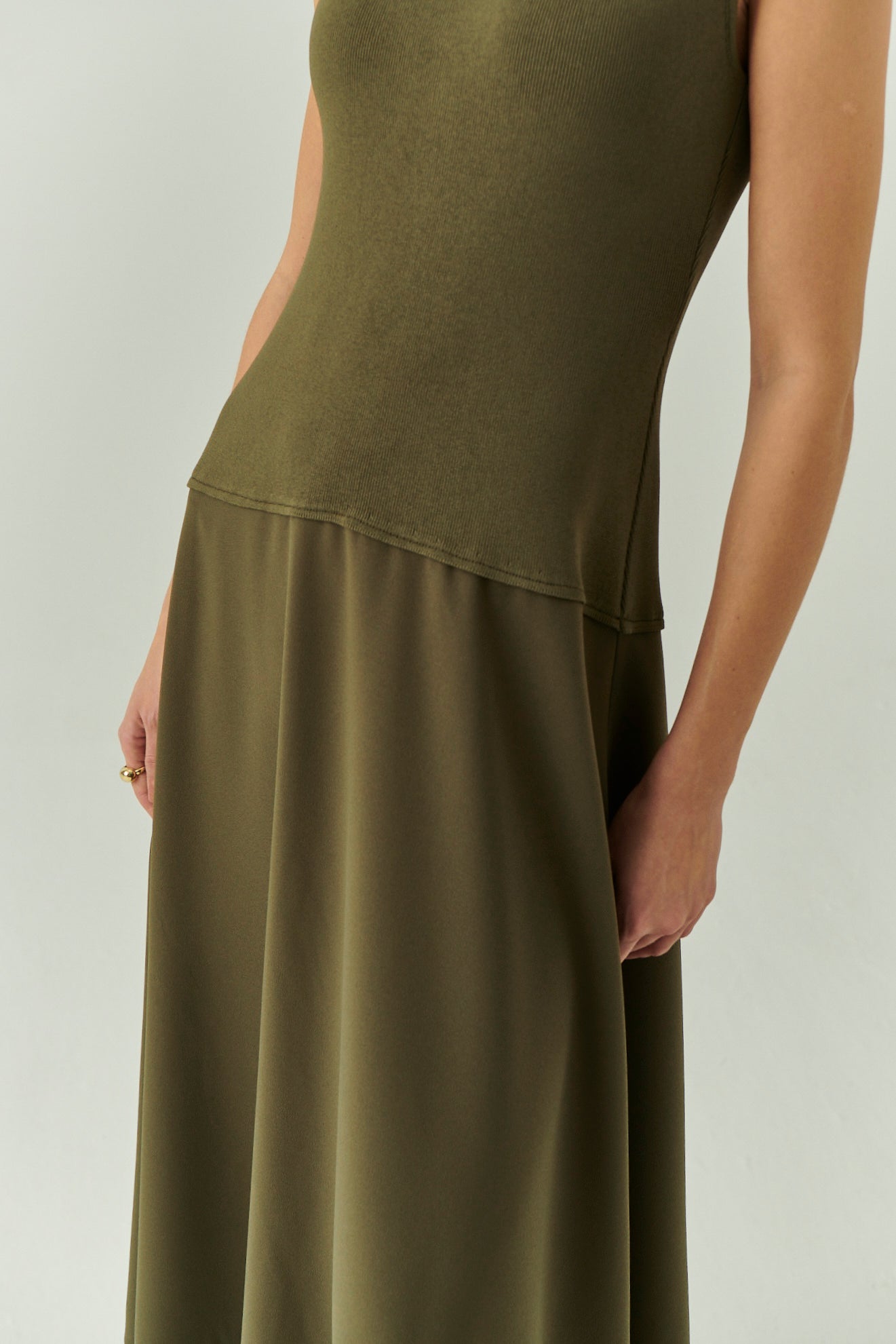 Hadlee Dress- Khaki
