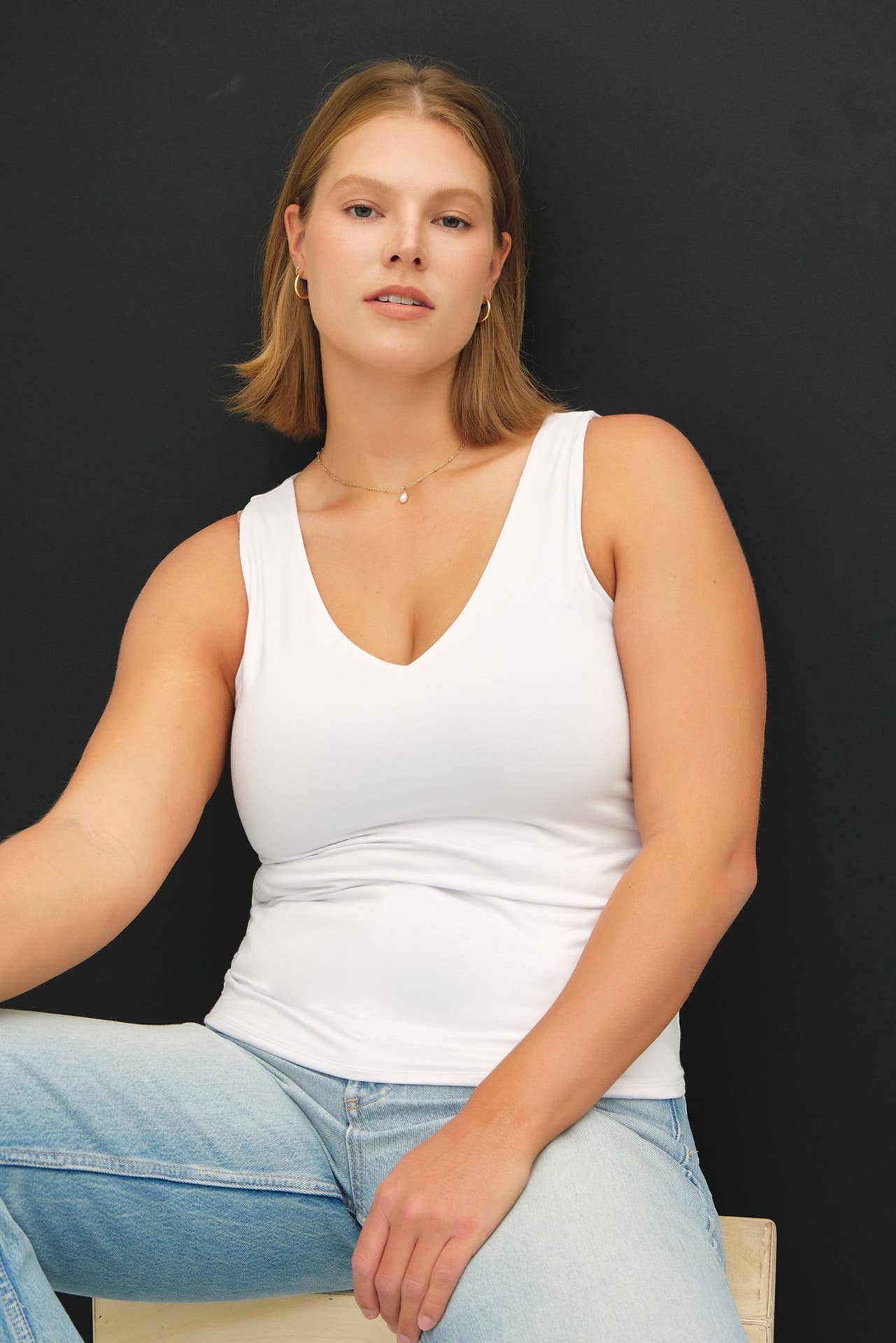 +V-Neck Tank Top- Off-White