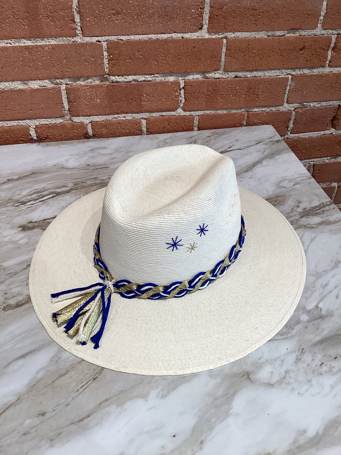 White Palm Hat- TIVY