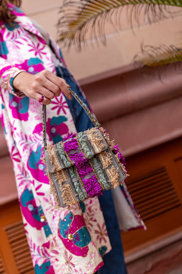 Chandi Chowk Trapeze Bag