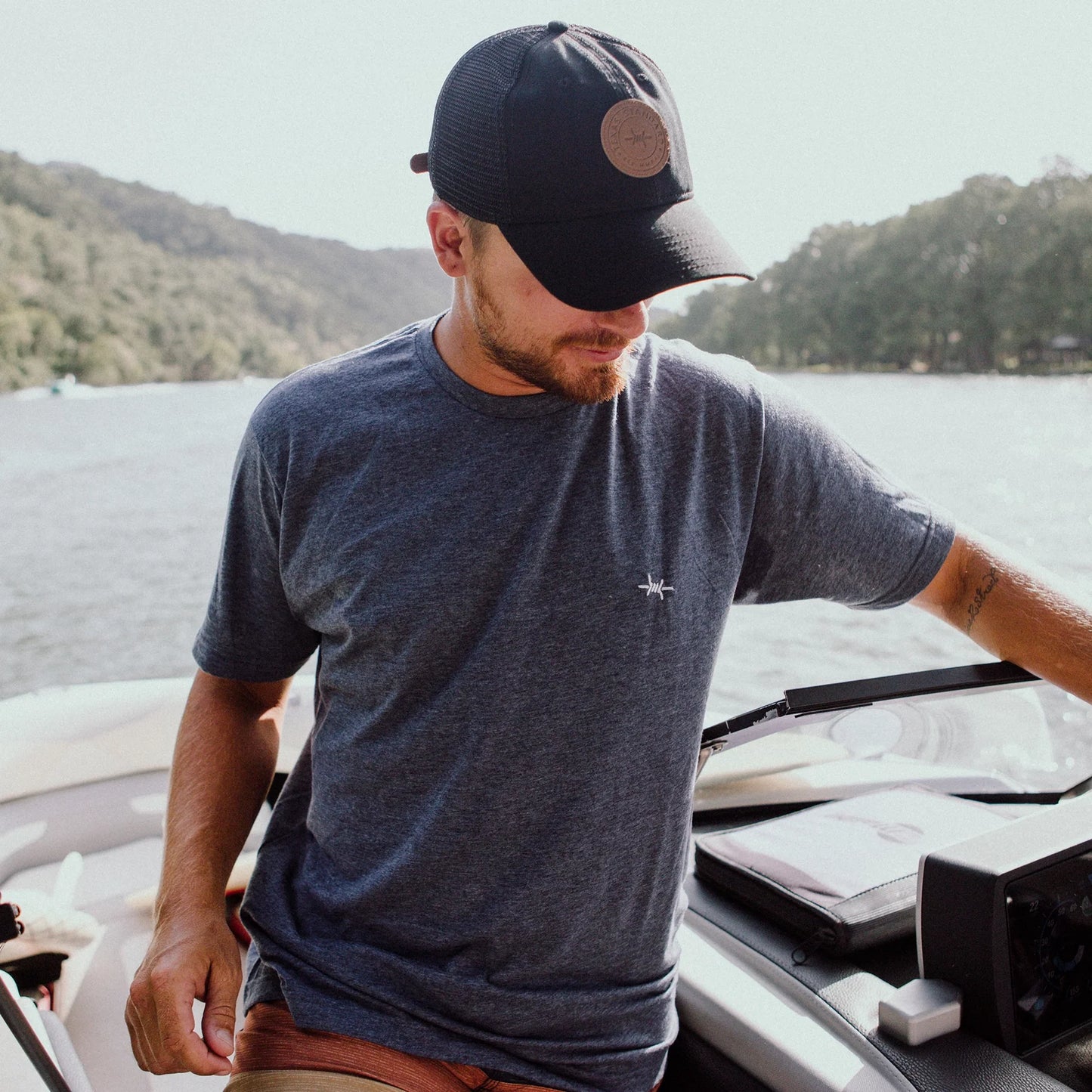 Performance Hybrid Tee- Heather Navy