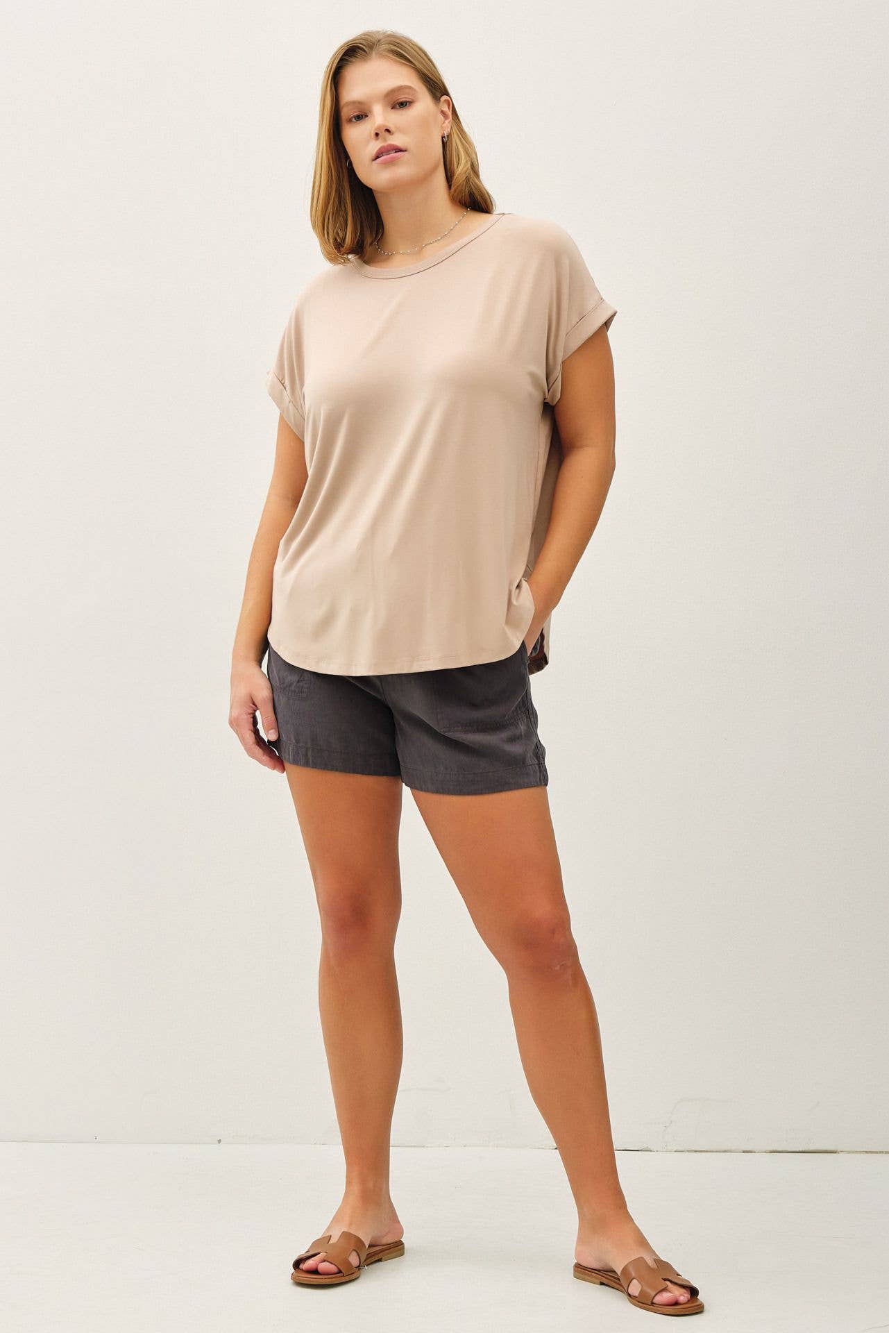 +Bamboo Cap Sleeve Tee: Taupe