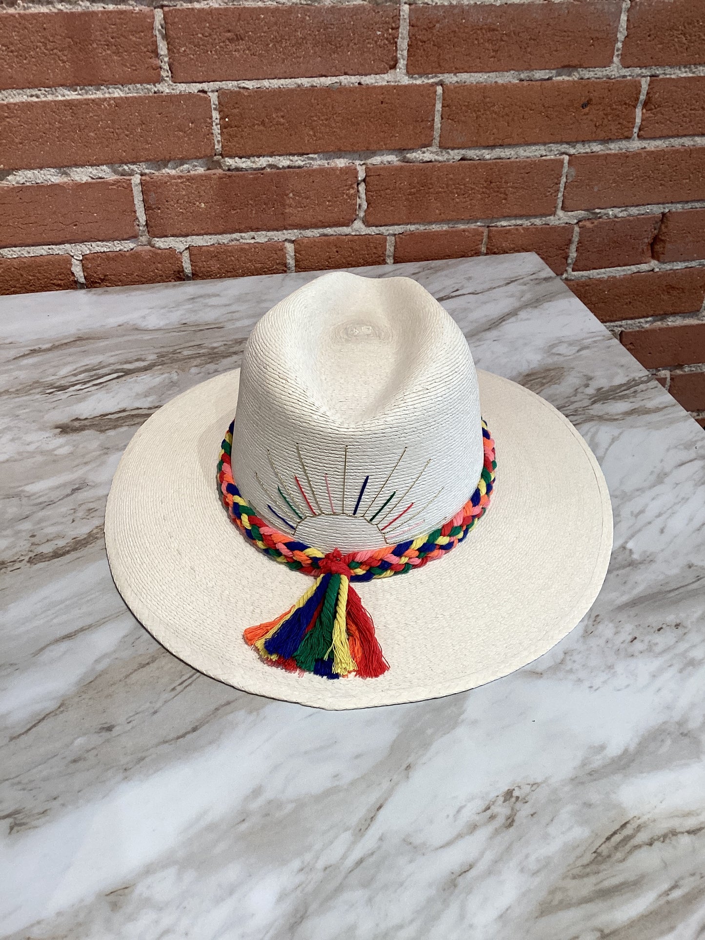 White Palm Hat- Sunrise Rays