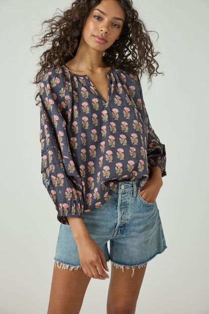 Womens Ava Top- Navy Flower Drop