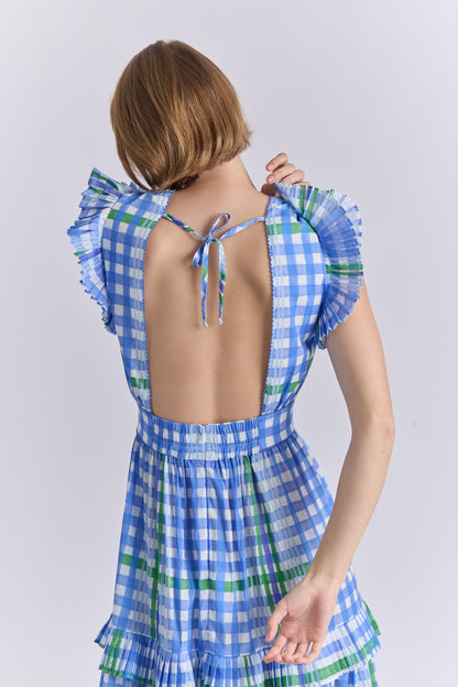 Cora Dress- Trama